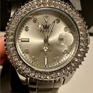 OLEVS Women’s Watch w/ Date - Silver w/ Diamond Accents - Waterproof - Analog